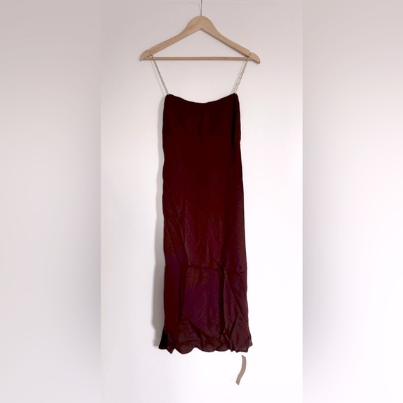 Reformation Gray Dress in Burgundy Size 2‎ - Picture 2 of 5